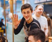 Julian Happy Tosti Social Capital SIF