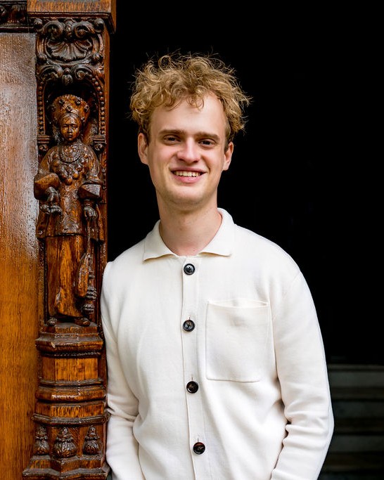 Foto Xavier Friesen SFNL staand